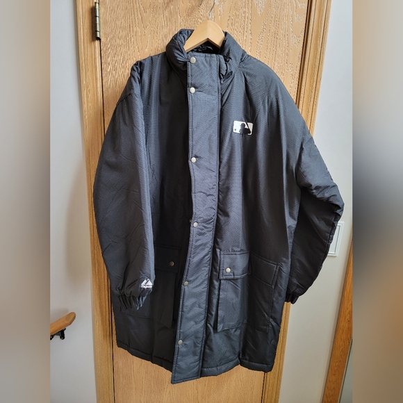 Vintage Majestic MLB Puffer Jacket Mens medium Long Black Insulated 90s umpire - Picture 10 of 10